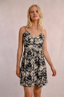 Φόρεμα Beige Doli Molly Bracken Φόρεμα Beige Doli Molly Bracken